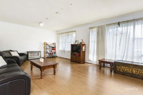 Property photo of 15 Ribbon Court Frankston North VIC 3200