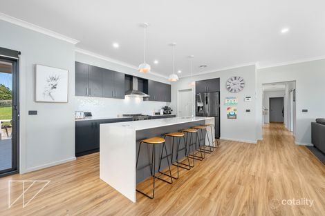 Property photo of 7 Emerald Drive Warragul VIC 3820