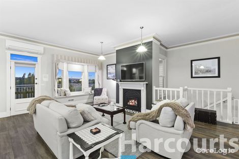 Property photo of 3 Seymour Crescent Soldiers Hill VIC 3350