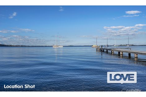 Property photo of 163 Skye Point Road Coal Point NSW 2283