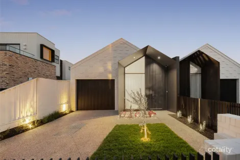 8b Army Ave, Reservoir, VIC 3073