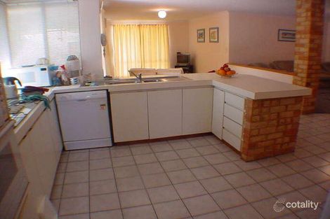 Property photo of 16 Marina Boulevard Ocean Reef WA 6027