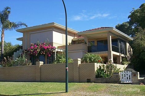 Property photo of 11 Tuart Street Applecross WA 6153