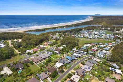 Property photo of 60 Seaforth Drive Valla Beach NSW 2448