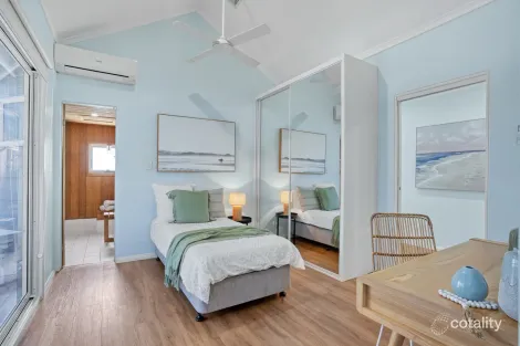 Property photo of 1 Petit Street Booker Bay NSW 2257