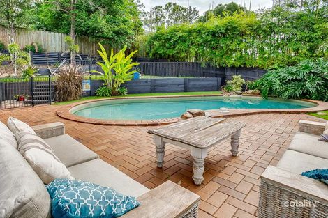 25 The Drive, Bardon, QLD 4065