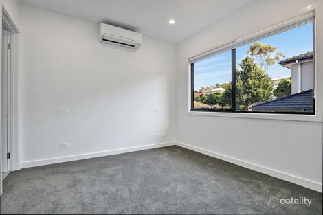 Property photo of 1/10 Winifred Street Oak Park VIC 3046