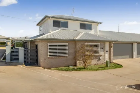 1/541 SOUTH ST, GLENVALE, QLD 4350