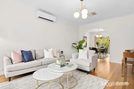 Property photo of 3 Rhonda Street Mount Waverley VIC 3149