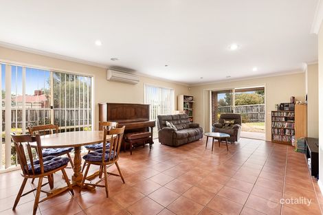 Property photo of 8 Somerfield Place Doreen VIC 3754