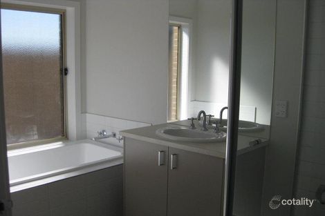 Property photo of 3 Burswood Circuit Harkness VIC 3337