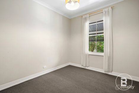 Property photo of 11 Hill Street Bendigo VIC 3550