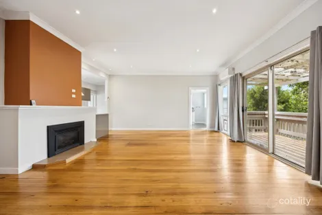 Property photo of 14 George Street Ferntree Gully VIC 3156