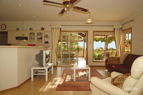 Property photo of 5 Honeysuckle Drive Hillbank SA 5112