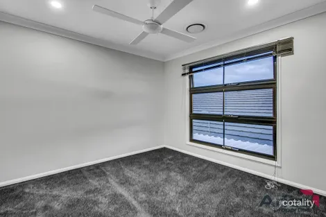 Property photo of 14 Dales Way Coomera QLD 4209