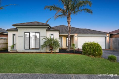 Property photo of 16 Dempster Way Berwick VIC 3806