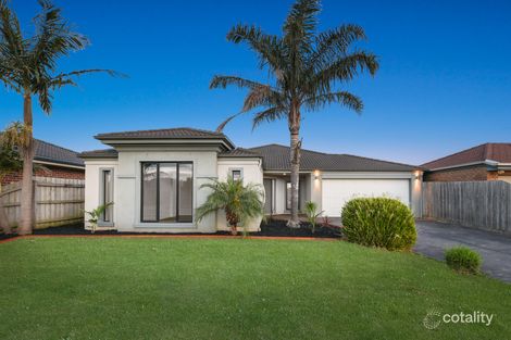 Property photo of 16 Dempster Way Berwick VIC 3806