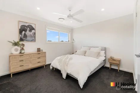 Property photo of 1 Cremin Place Menai NSW 2234