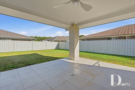 Property photo of 8 Seashell Avenue Sandy Beach NSW 2456