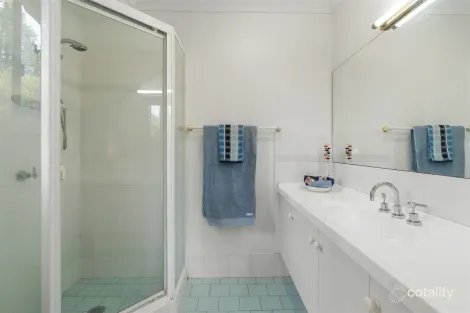 Property photo of 34 Linden Way Bowral NSW 2576