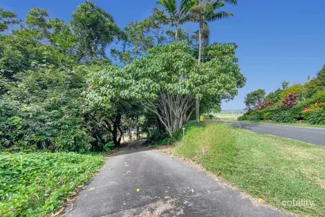 Property photo of 2/13 Wrights Road Glenella QLD 4740