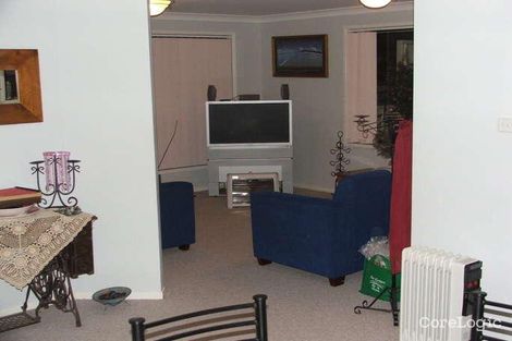 Property photo of 18 Courageous Close Marmong Point NSW 2284