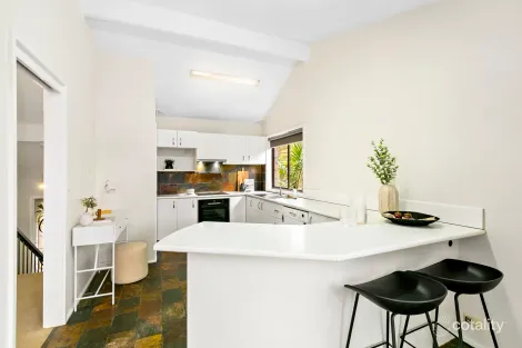 Property photo of 9 Binda Street Keiraville NSW 2500