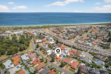 Property photo of 14 Broadbeach Boulevard Hillarys WA 6025
