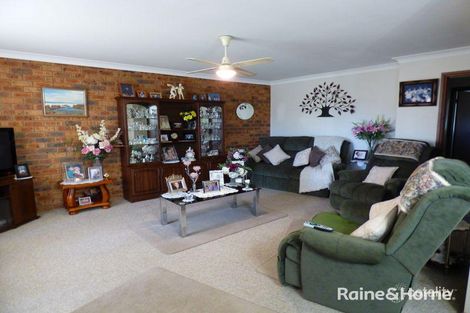 Property photo of 60 Nasmyth Street Young NSW 2594