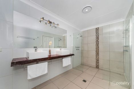 Property photo of 3 Strawberry Road Kelso QLD 4815