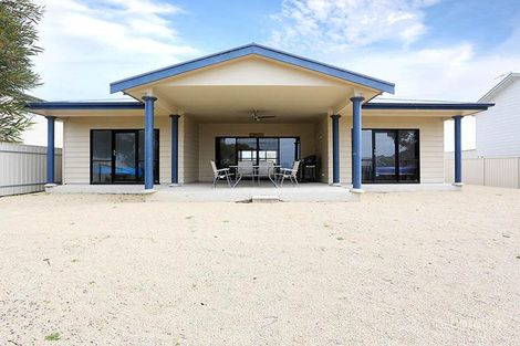 Property photo of 19 Brown Road James Well SA 5571