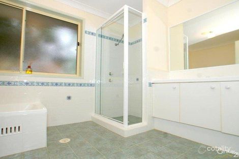 Property photo of 39 Robinia Parade Springfield NSW 2250