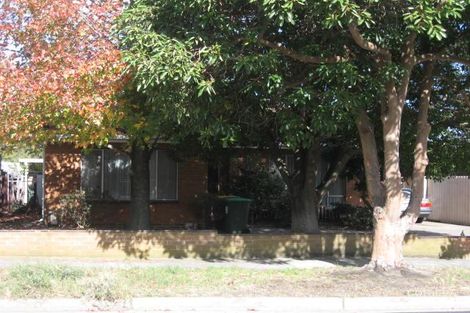 20 Parkmore Rd, Bentleigh East, VIC 3165