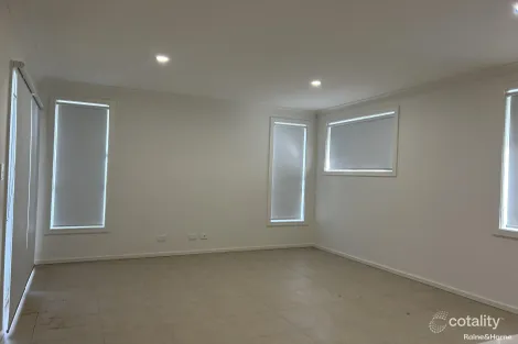 Property photo of 11 Goderich Street Munno Para Downs SA 5115