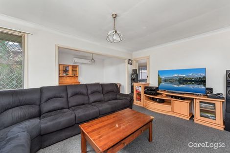 Property photo of 7 Blackbutt Avenue Bradbury NSW 2560