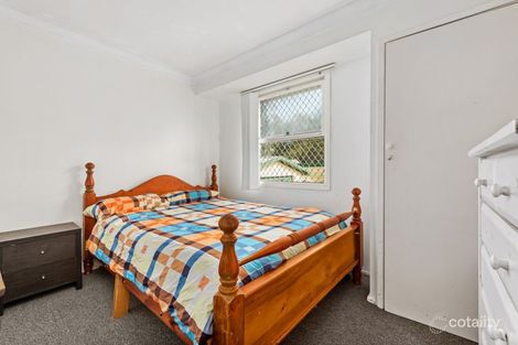 Property photo of 7 Blackbutt Avenue Bradbury NSW 2560