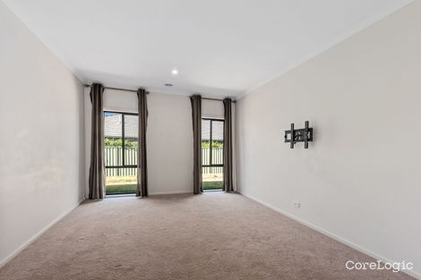 Property photo of 10 Inverness Drive Junortoun VIC 3551