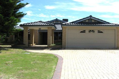 Property photo of 11 Maratea Parade Secret Harbour WA 6173