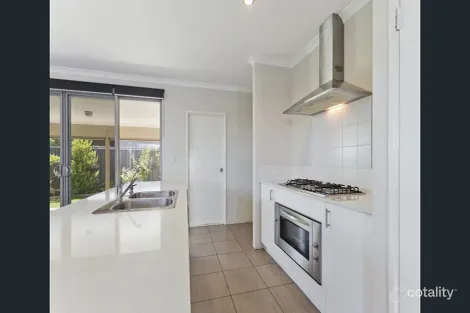 Property photo of 20 Wesley Way Aveley WA 6069