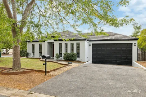 Property photo of 2 Newstead Street Amaroo ACT 2914