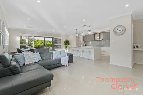 Property photo of 48 Mapplewell Circuit Farley NSW 2320