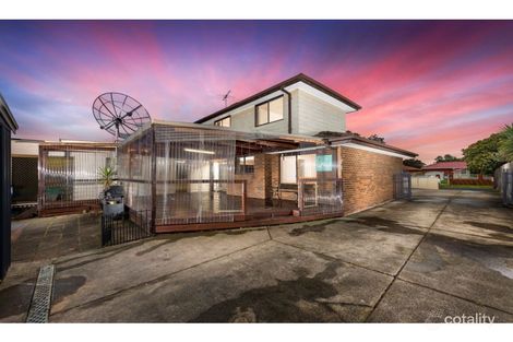 Property photo of 4 Gloaming Court Mill Park VIC 3082