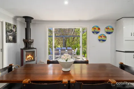 Property photo of 9 Logan Street Mansfield VIC 3722