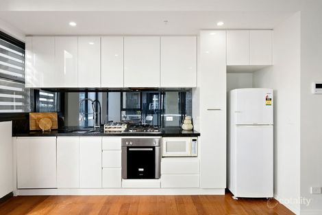 Property photo of 2/3 Red Hill Terrace Doncaster East VIC 3109