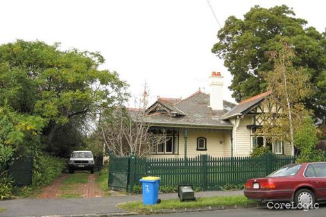Property photo of 28 Uvadale Grove Kew VIC 3101