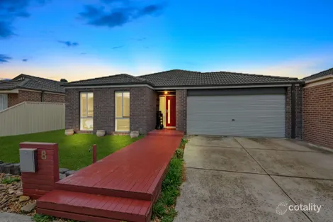 Property photo of 8 Salvia Avenue Pakenham VIC 3810