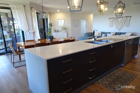 Property photo of 27 Bernard Crescent Kingaroy QLD 4610