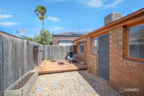Property photo of 13 Bower Drive Werribee VIC 3030