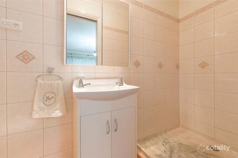 Property photo of 12 Harcourt Avenue St Albans VIC 3021