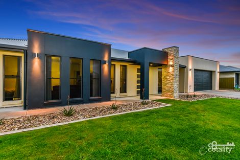 Property photo of 21 Hilltop Avenue Mount Gambier SA 5290